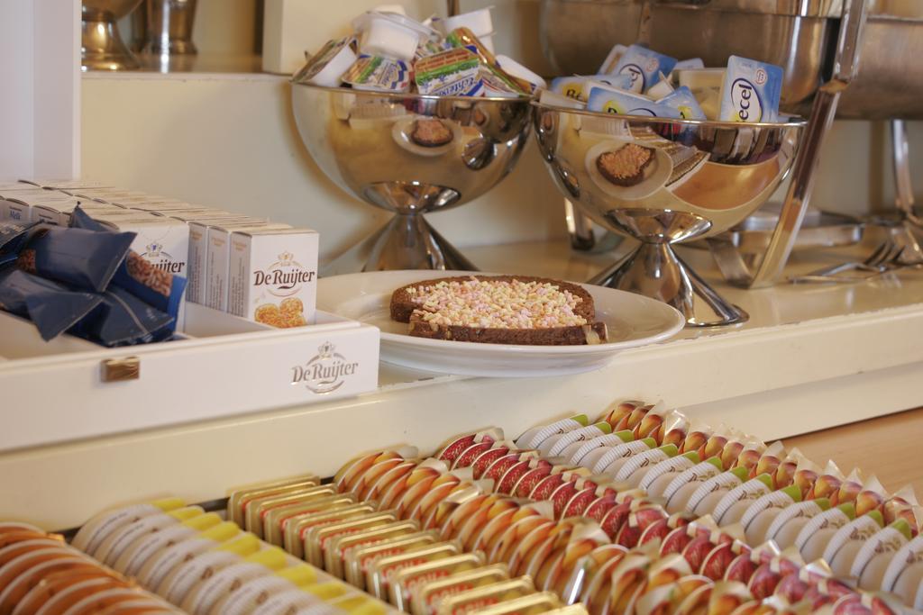 Hotel Restaurant La Sonnerie Son en Breugel Luaran gambar