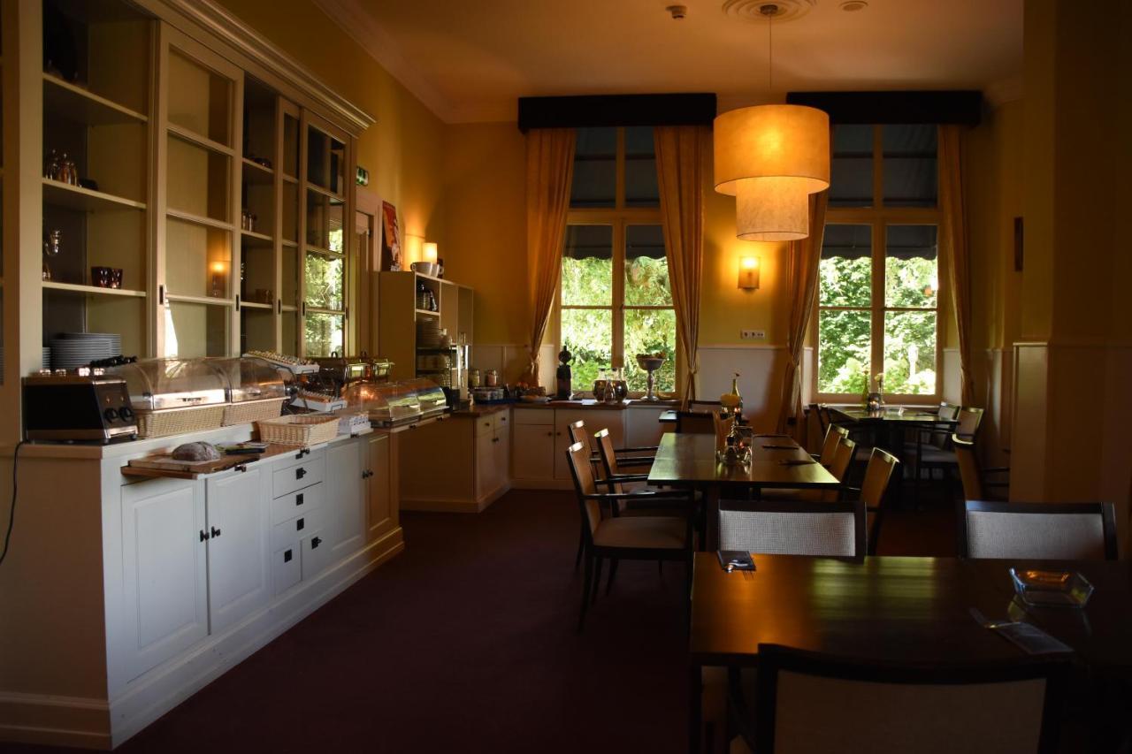 Hotel Restaurant La Sonnerie Son en Breugel Luaran gambar
